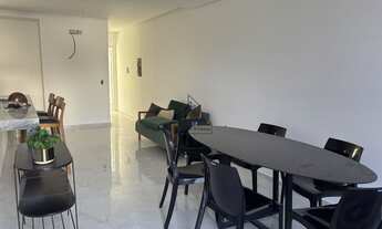 Imagem 5: Linda casa duplex com amplo recuo frontal