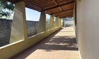 Imagem 5: Casa com amplo terreno