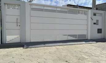 Imagem: Casa à venda no bairro Ponta das Canas