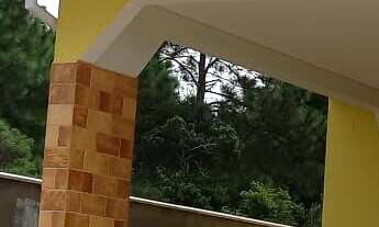 Imagem: Sobrado à venda no bairro Ingleses do Rio