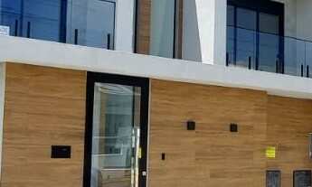 Imagem: Casa à venda no bairro Ingleses do Rio