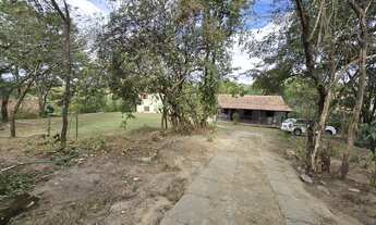 Imagem: Sítio em Bonanza, Santa Luzia/MG