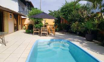 Imagem: CASA com 232 m² à VENDA em JURERÊ INTERNACIONAL