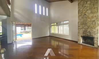 Imagem: Casa térrea de vila com 600 m², 3 suítes