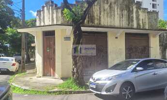 Imagem: Casa à venda no bairro Casa Amarela - Recife/PE
