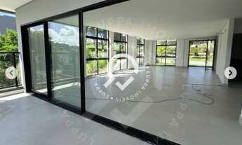 Imagem 5: Casa no Condomínio Atlantis possui 385 metros quadrados com 5 quartos em Cruz das Almas