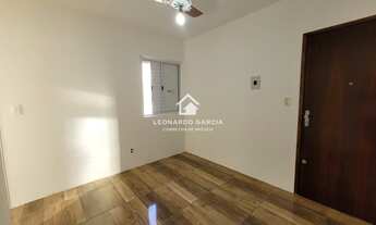 Imagem 4: Apartamento 02 Dormitórios Com Garagem Fechada