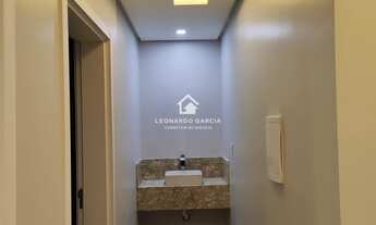 Imagem 4: Casa Sobrado com 5 Dormitorios sendo uma suite - Bairro Pitangueiras Canoas