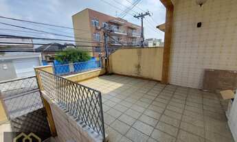 Imagem 2: 2 Casas com terraço e terreno