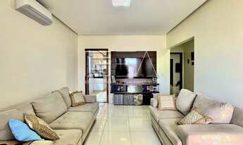 Imagem 4: Ótima Oportunidade! Casa com 3 Quartos, Suíte e Área Gourmet com Churrasqueira