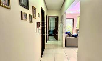 Imagem 7: Ótima Oportunidade! Casa com 3 Quartos, Suíte e Área Gourmet com Churrasqueira