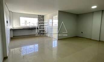 Imagem: Espaçoso Apartamento de 3 Quartos em Localização