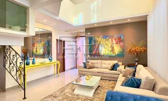 Imagem 2: Sobrado com 4 suítes sendo 3 com clouset no Condomínio Santa Felicidade