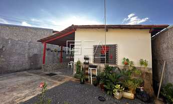 Imagem 3: Encantadora Residência de 3 Quartos, Incluindo Suíte Exclusiva - Seu Novo Lar Aguarda por