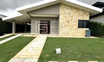 Imagem: Casa com 3 Quartos - 1 suíte no Condomínio