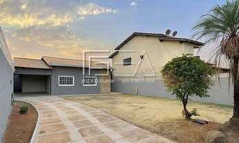 Imagem: OPORTUNIDADE! CASA DISPONÍVEL PARA LOCAÇÃO