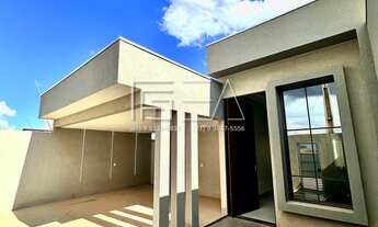 Imagem: OPORTUNIDADE! CASA COM 03 QUARTOS SENDO