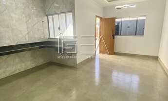 Imagem 3: VENDE-SE CASA ACONCHEGANTE COM 02 QUARTOS SENDO 01 SUÍTE E QUINTAL AMPLO!