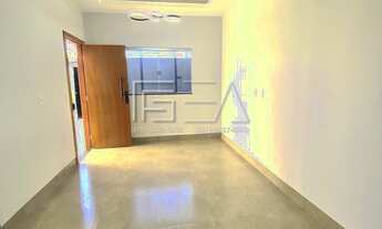 Imagem 4: VENDE-SE CASA ACONCHEGANTE COM 02 QUARTOS SENDO 01 SUÍTE E QUINTAL AMPLO!