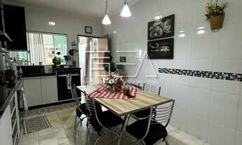 Imagem 5: OPORTUNIDADE! CASA COM 03 QUARTOS SENDO 01 SUÍTE E EDÍCULA COM CHURRASQUEIRA