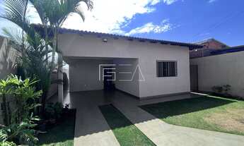 Imagem: Residência Encantadora com 3 Quartos, Suíte