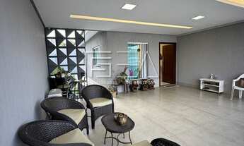 Imagem 5: Aluguel de Casa Mobiliada com 3 Quartos e Suíte!