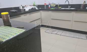 Imagem 4: Moderno Sobrado com 4 Quartos sendo 3 Suítes no Jardim Triângulo