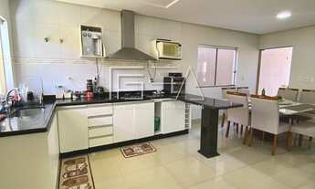 Imagem 5: OPORTUNIDADE! SOBRADO COM 04 QUARTOS SENDO 03 SUÍTES E AÉREA DE LAZER COM PISCINA DISPONÍV