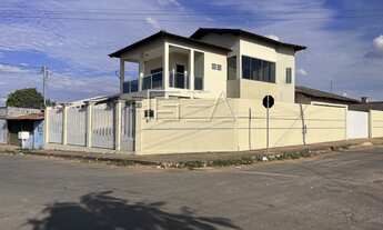 Imagem 6: Espaçoso Sobrado de 3 Quartos com Suíte - Seu Novo Lar Está Esperando Por Você!