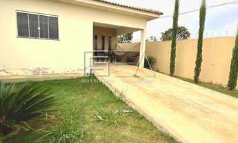 Imagem: LOCAÇÃO DISPONÍVEL! CASA COM 03 QUARTOS