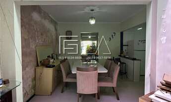 Imagem 5: Casa Ampla com 4 Quartos e Suíte – Conforto e Espaço para Sua Família!