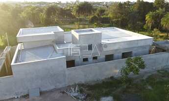 Imagem 6: Casa Moderna com 3 Quartos, sendo 2 suítes. Piscina aquecida e com hidromassagem