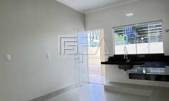 Imagem 5: Casa Disponíavel: 2 Quartos com Suíte e Amplo Quintal para Toda a Família!