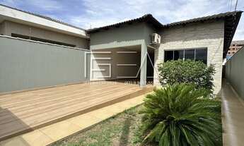 Imagem: Casa à Venda 3 Quartos com Suíte, Conforto