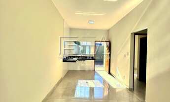 Imagem 5: CASA À VENDA - 02 QUARTOS SENDO 01 SUÍTE COM QUINTAL AMPLO