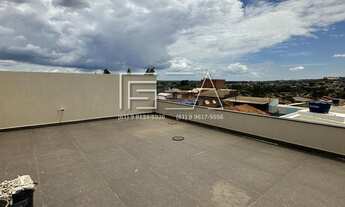 Imagem 4: Espaçosa Casa de 3 Quartos, 2 Suítes e Cobertura Panorâmica para Deslumbrante Vista da Cid