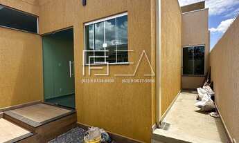 Imagem 3: Espaçosa Casa de 3 Quartos, 2 Suítes e Cobertura Panorâmica para Deslumbrante Vista da Cid