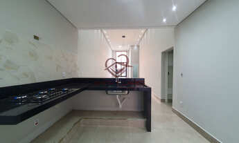 Imagem 3: Casa á venda de 158m² 3 quartos, 1 suíte, quintal com piscina no condomínio Real Park em S