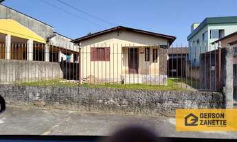 Imagem: Casa à venda no bairro Pinheirinho - Criciúma/SC