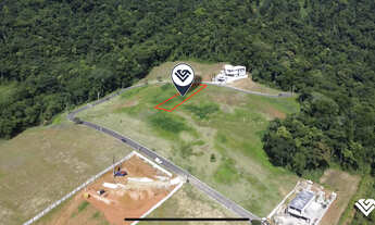 Imagem: Terreno alto no Condomínio Duquesa de Chartres