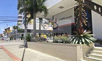 Imagem 2: Sala comercial mobiliada e com lavabo no Estreito!