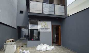 Imagem 4: Sobrado com 3 quartos, suíte e quintal grande