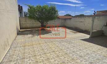 Imagem 4: Casa Térrea Ensolarada com Quintal Amplo | 3 Dormitórios