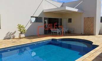 Imagem 7: Casa de Alto Padrão com 4 Suítes e Piscina no Residencial Sol DIcarai em Salto - SP