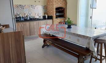 Imagem 5: Casa de Alto Padrão com 4 Suítes e Piscina no Residencial Sol DIcarai em Salto - SP