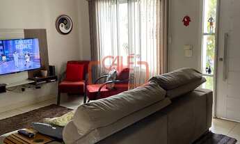 Imagem 2: Sobrado Espetacular com 3 Dorms (2 Suítes) e Piscina em Localização Privilegiada de Indaia