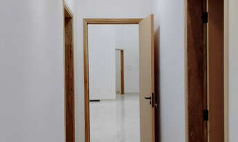 Imagem 6: Casa Moderna com 3 Dormitórios, Suíte com Closet e Escritório – Conforto e Funcionalidade