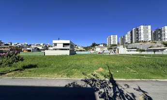 Imagem: Terreno à venda no bairro Pedra Branca