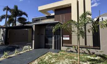 Imagem: Casa Alto Padrão em Parque Alvorada, Dourados/MS