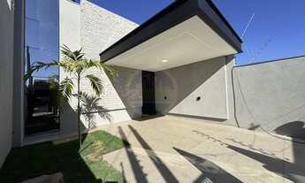 Imagem: Casa Alto Padrão em Conjunto Residencial